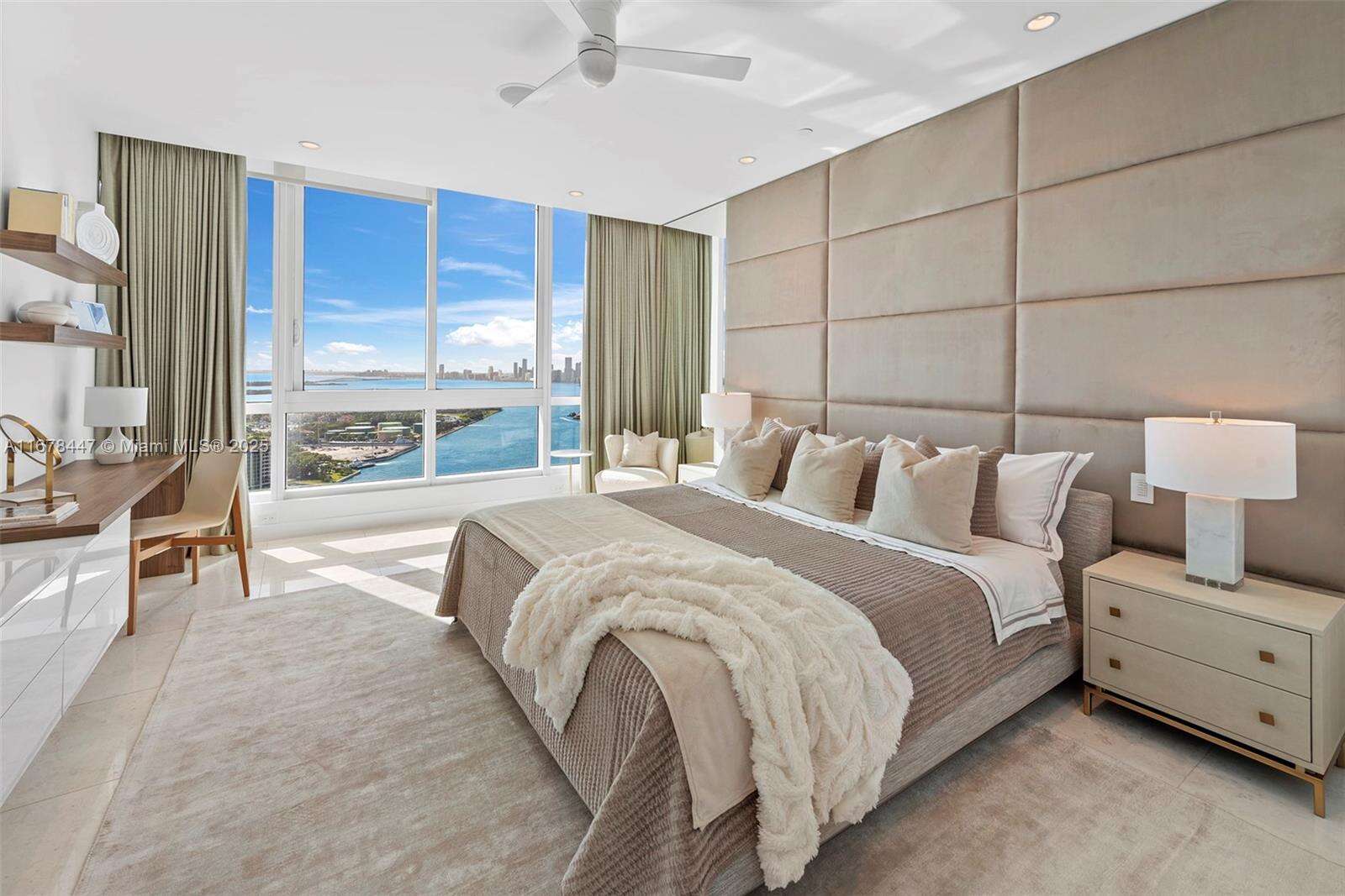 Continuum Unit #3402 | Picture 4