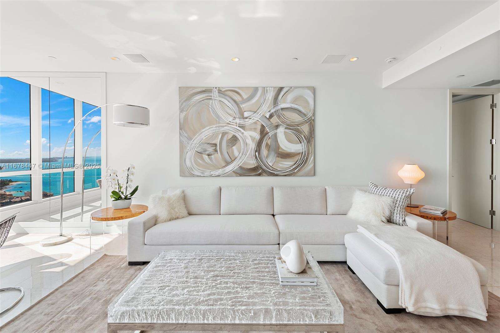 Continuum Unit #3402 | Picture 8