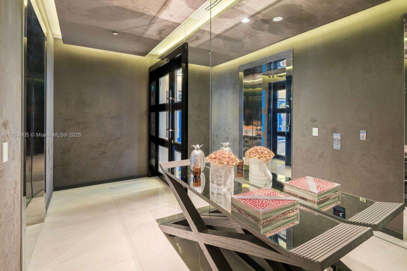 Continuum Unit #606 | Picture 26