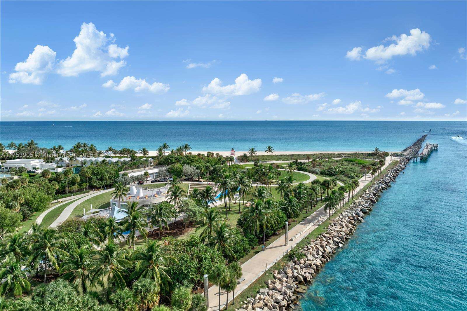 Continuum Unit #606 | Picture 31