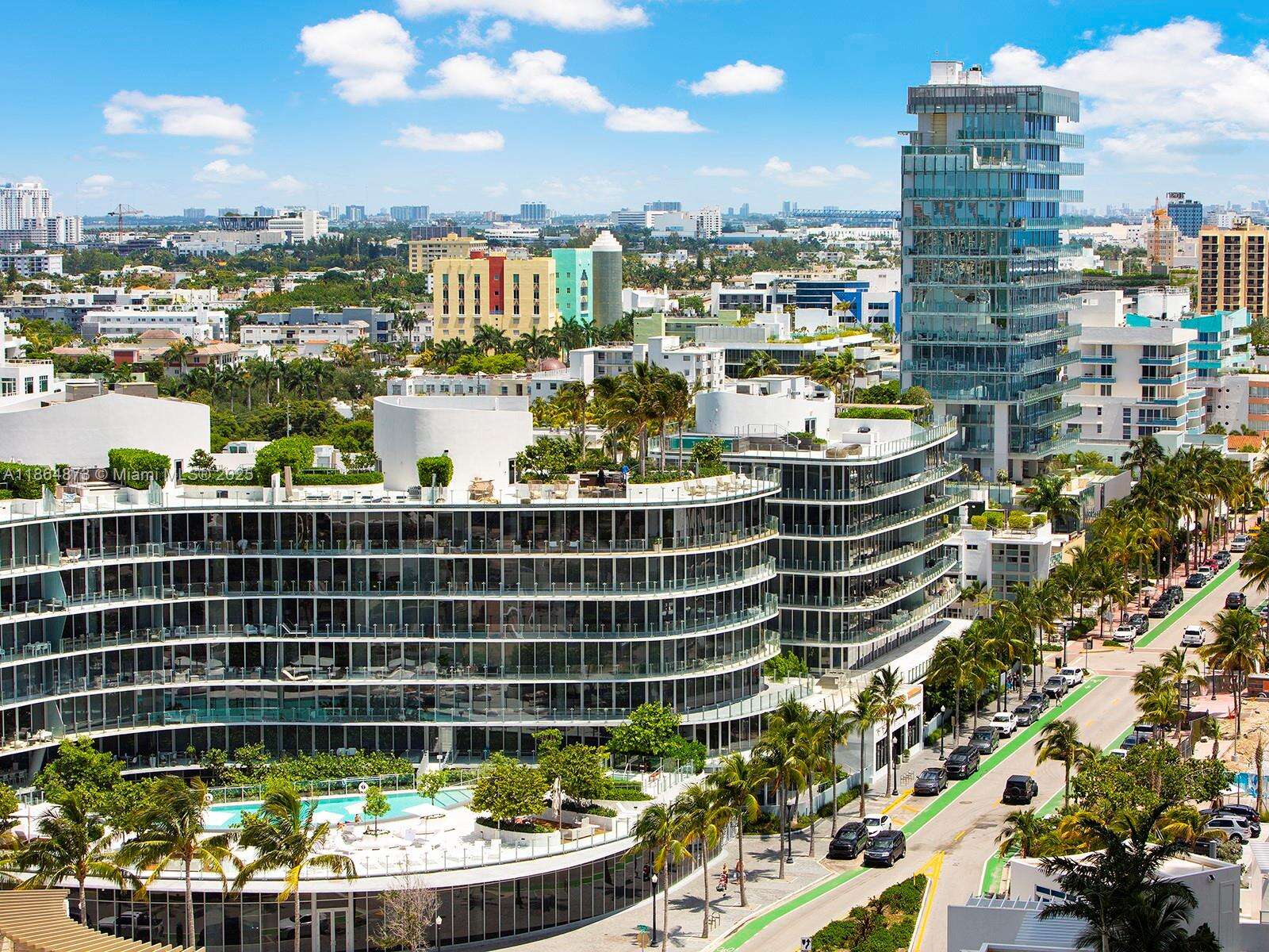 Continuum Unit #1501 | Picture 24