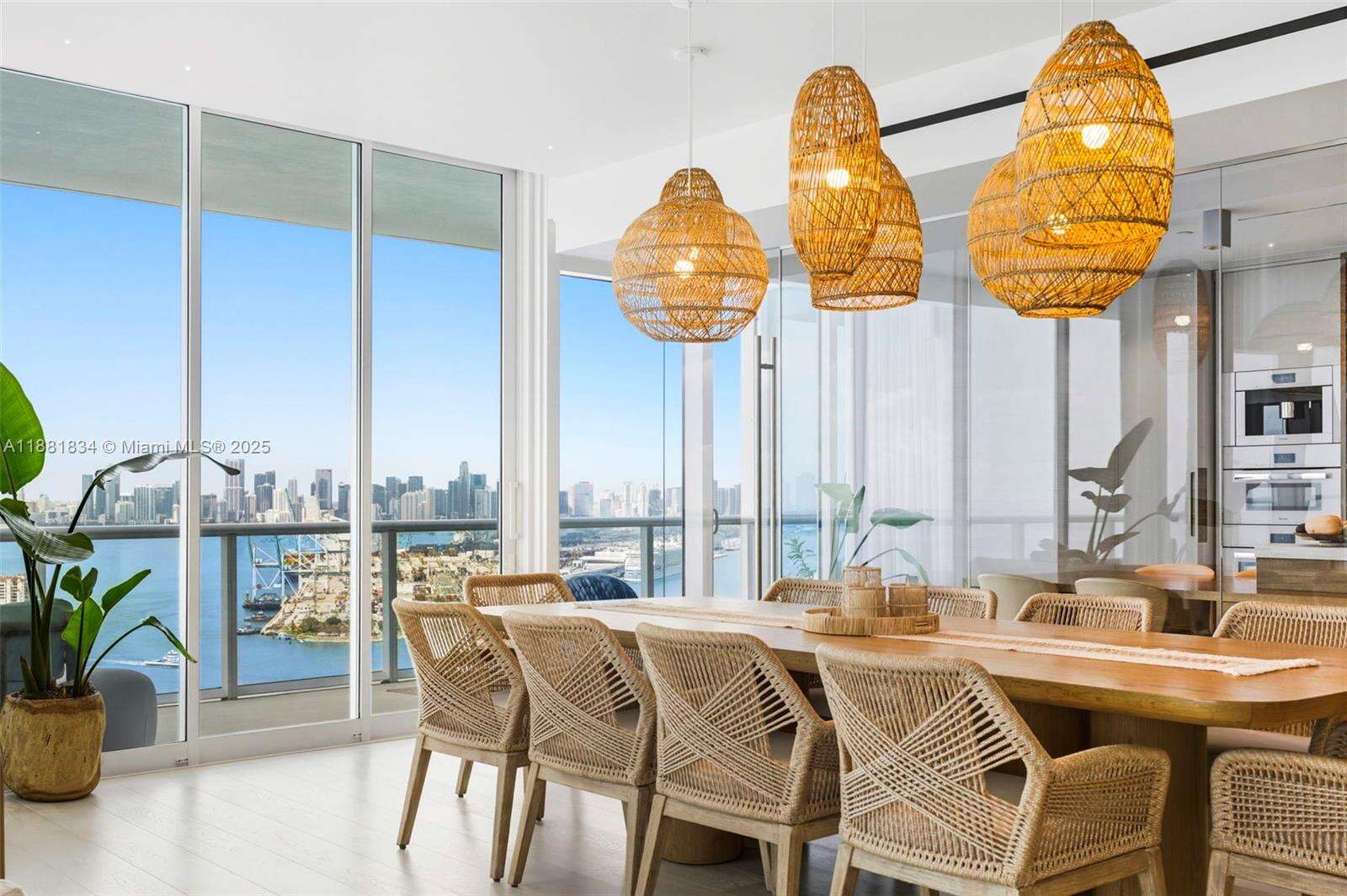 Continuum Unit #3803 | Picture 18