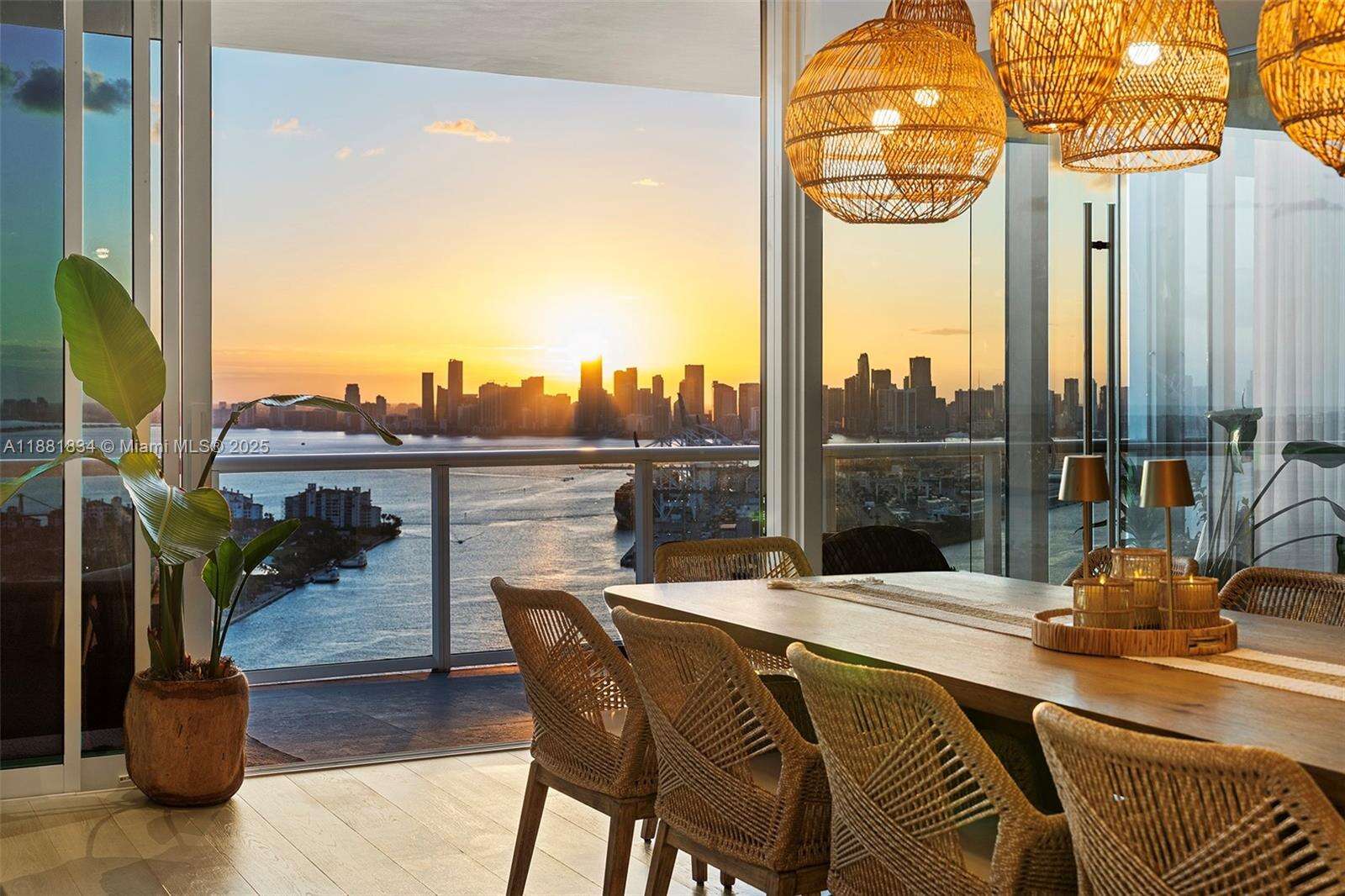 Continuum Unit #3803 | Picture 19