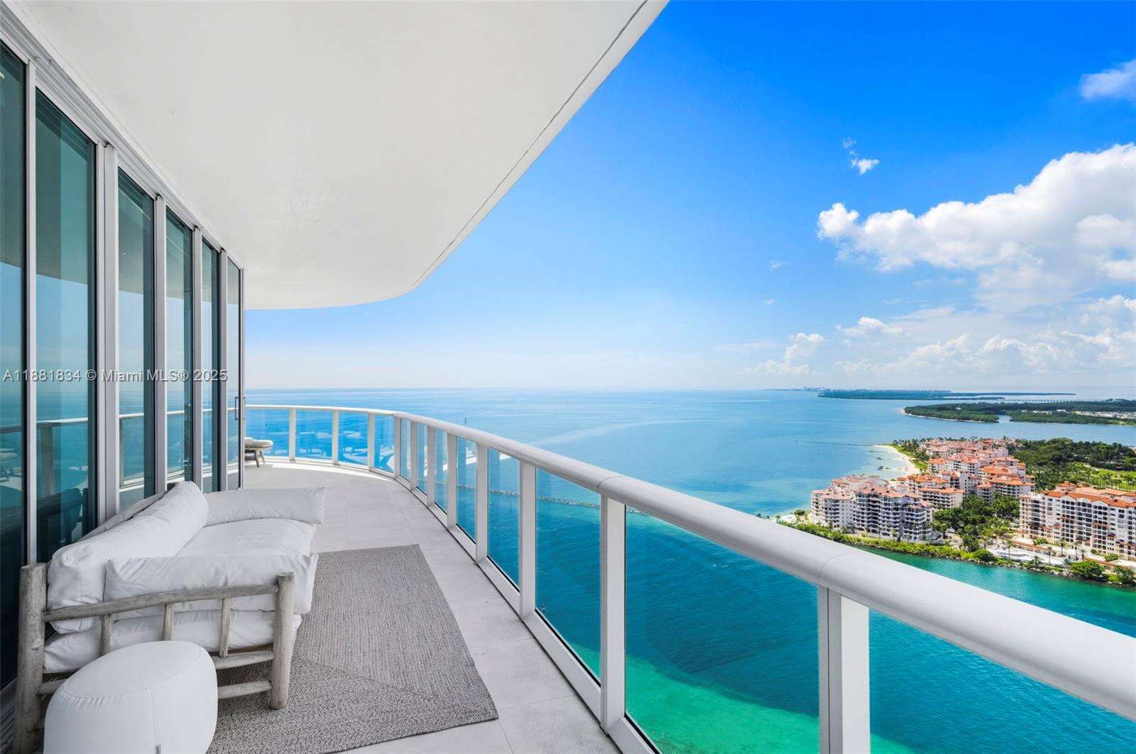 Continuum Unit #3803 | Picture 28