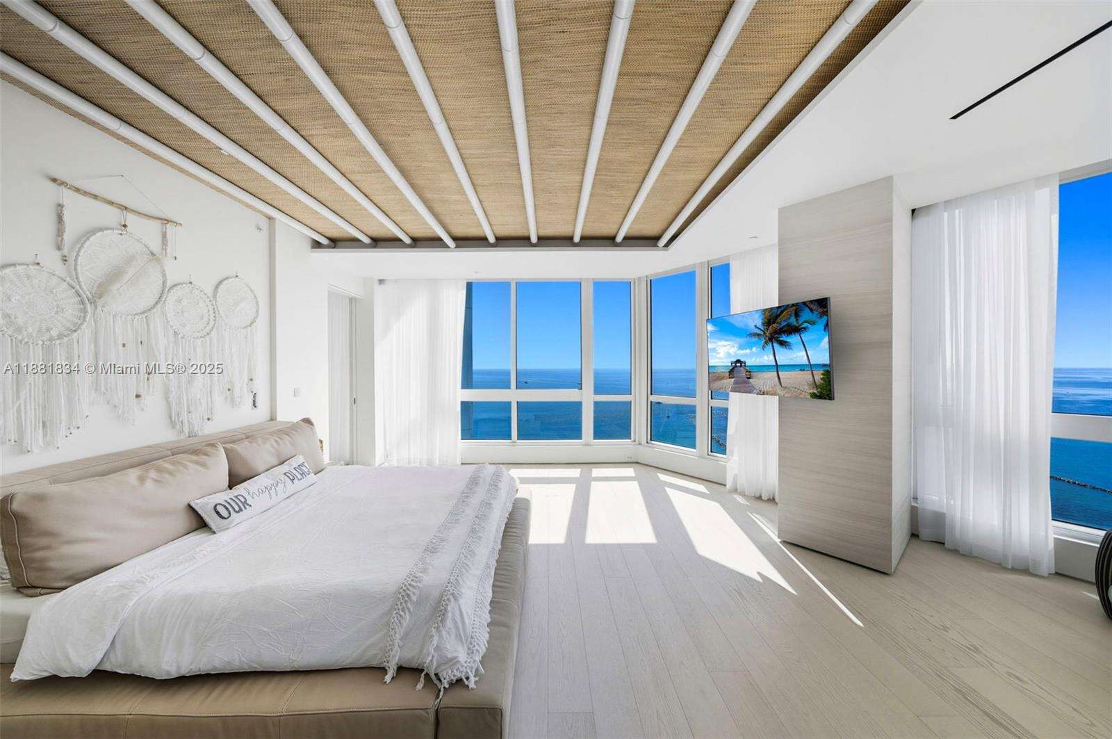 Continuum Unit #3803 | Picture 35