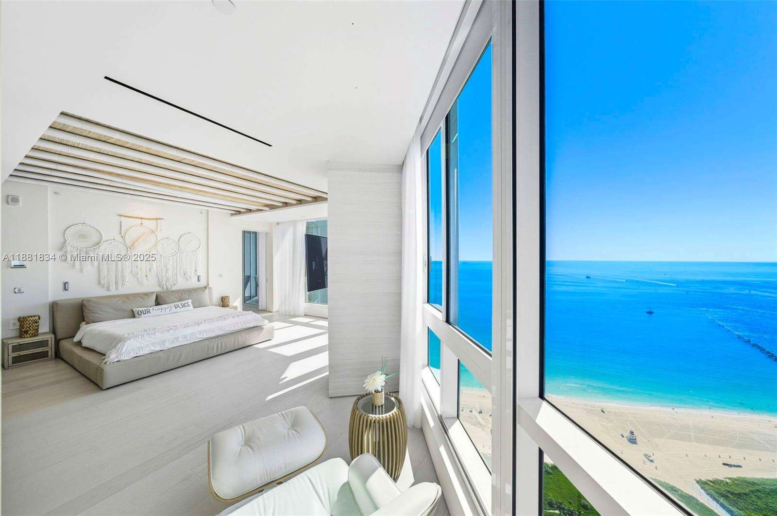 Continuum Unit #3803 | Picture 36