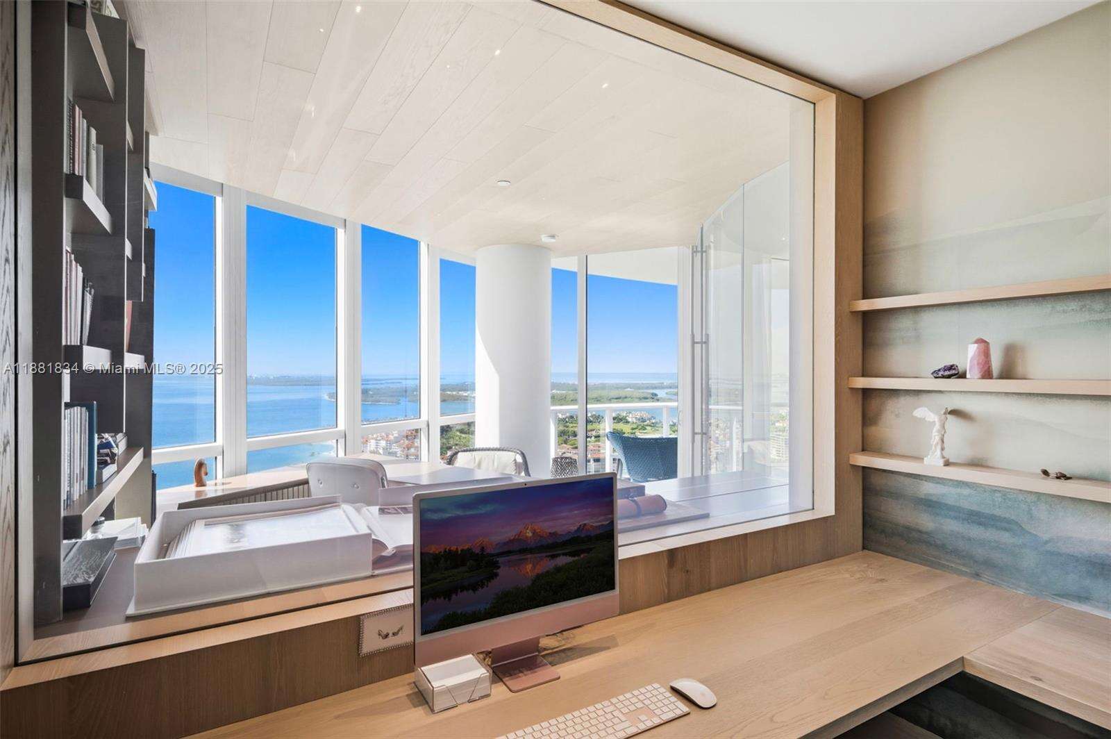 Continuum Unit #3803 | Picture 42