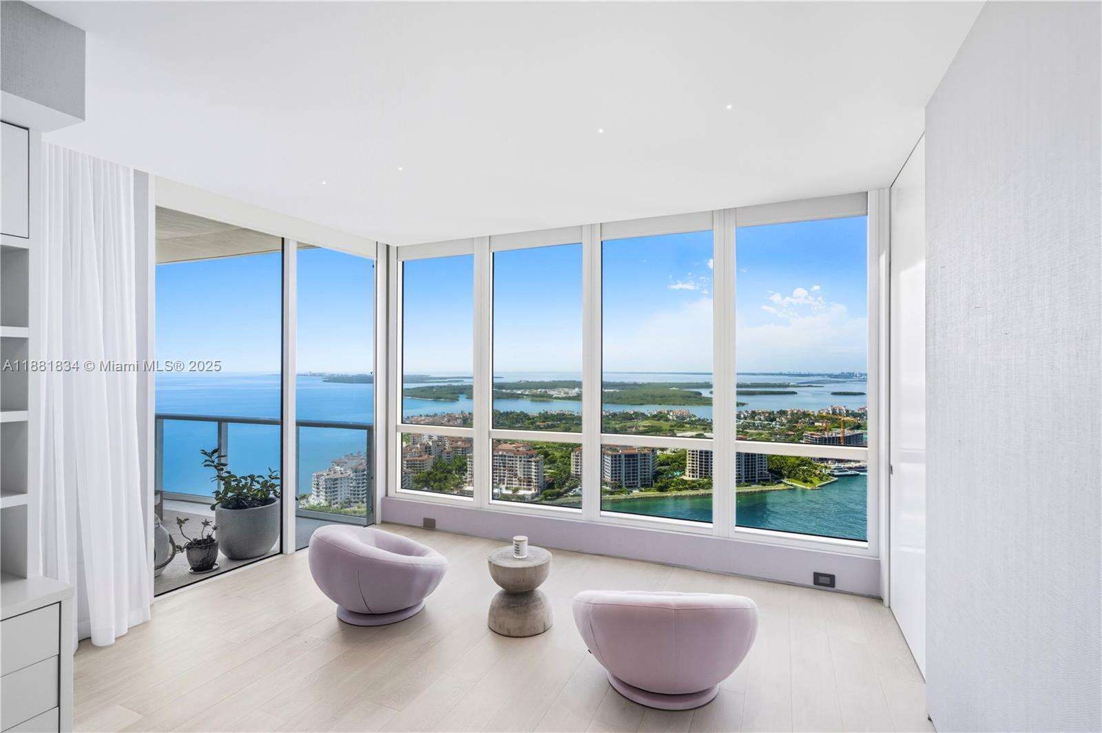 Continuum Unit #3803 | Picture 57