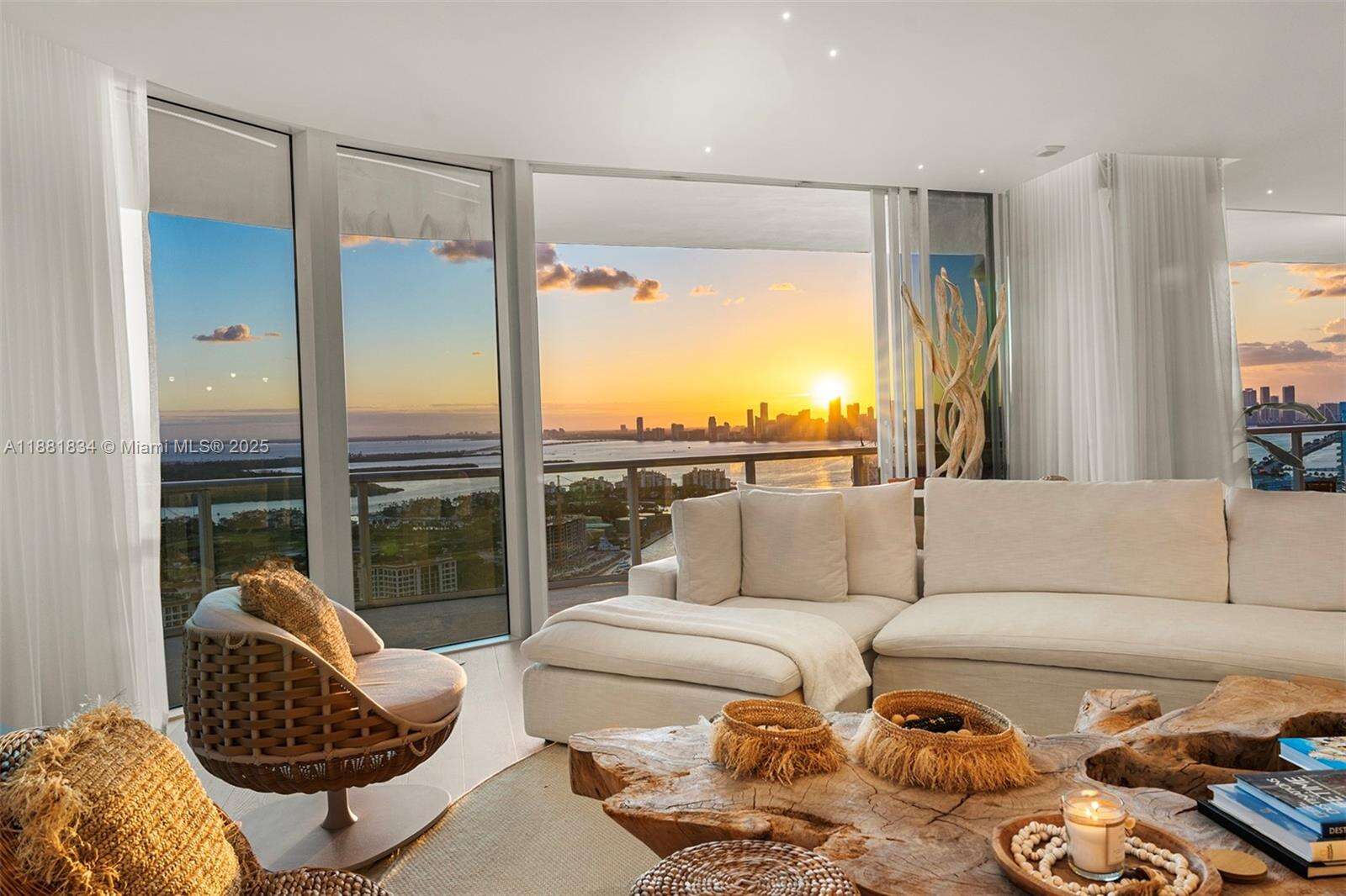 Continuum Unit #3803 | Picture 7