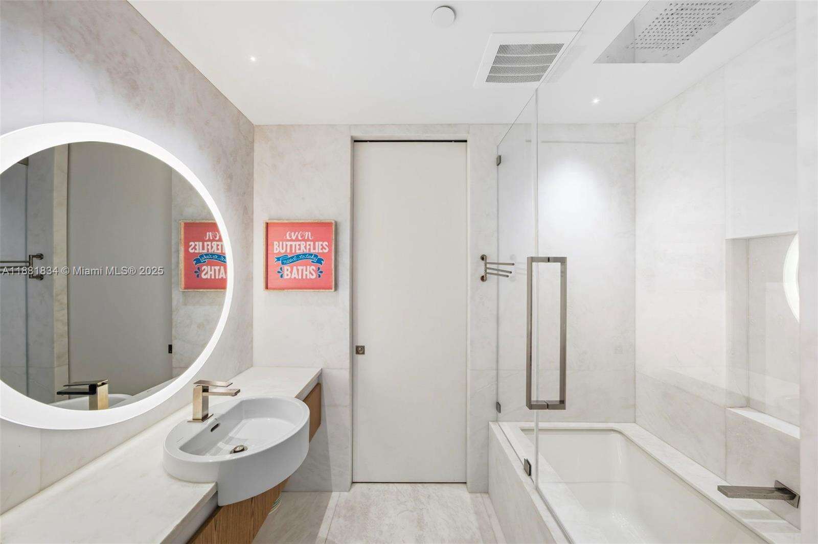 Continuum Unit #3803 | Picture 61