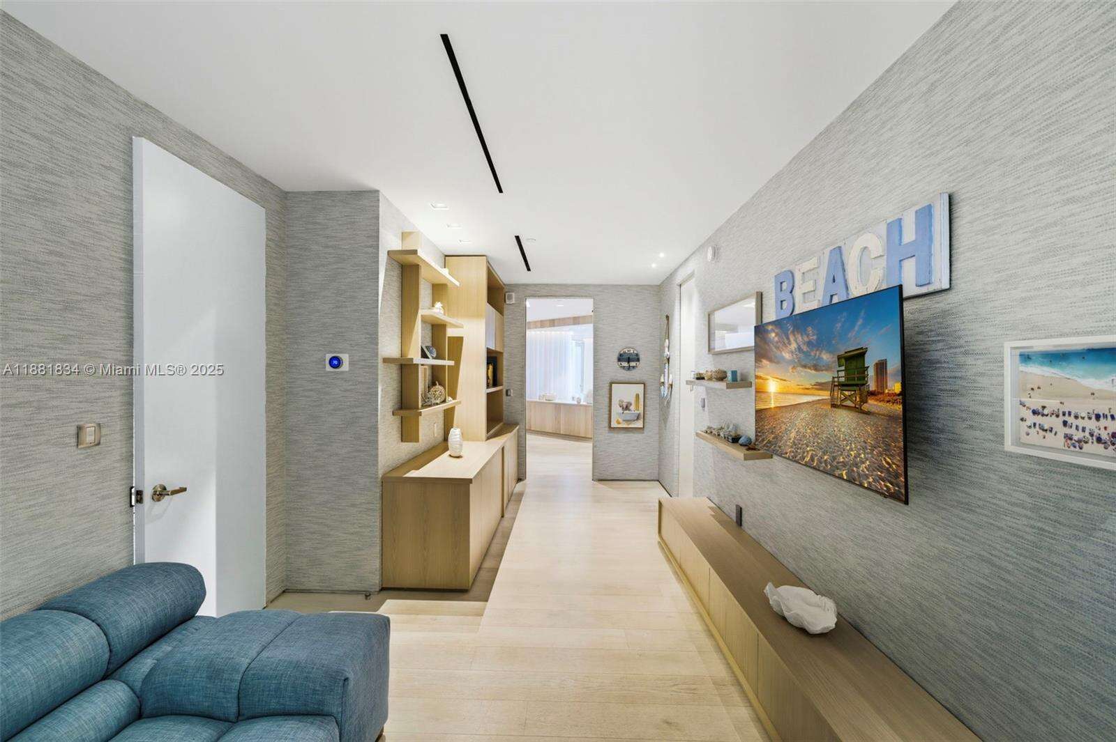 Continuum Unit #3803 | Picture 67