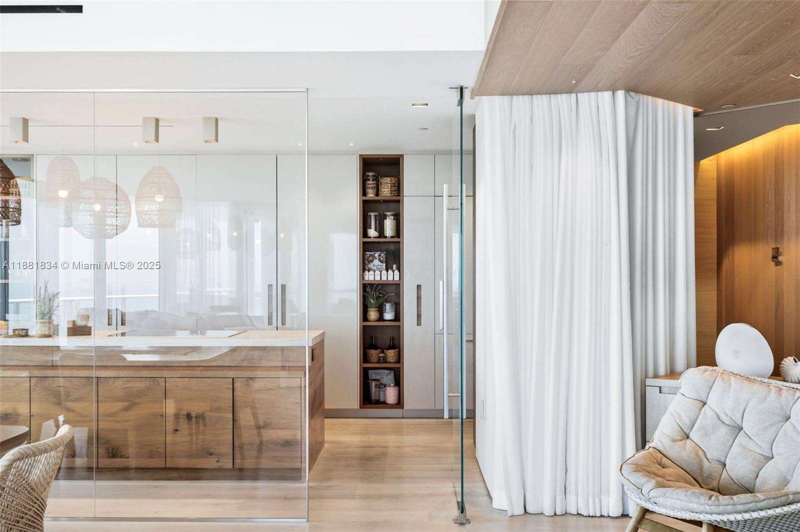 Continuum Unit #3803 | Picture 69