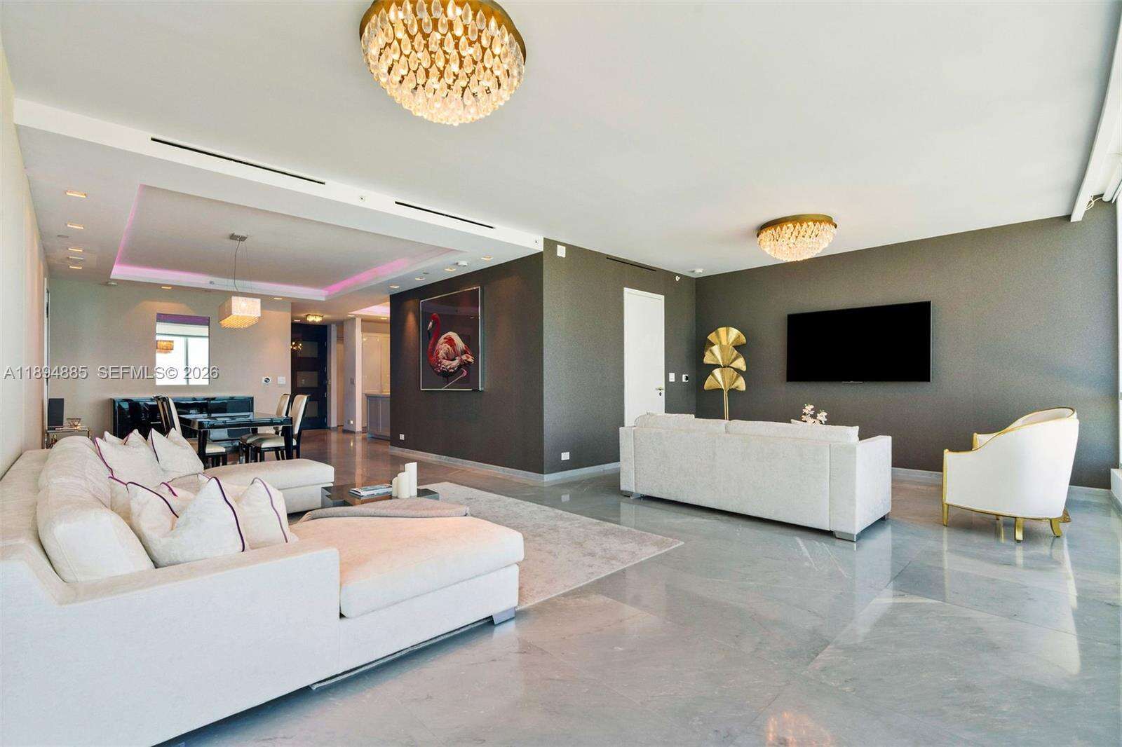 Continuum Unit #2506 | Picture 12