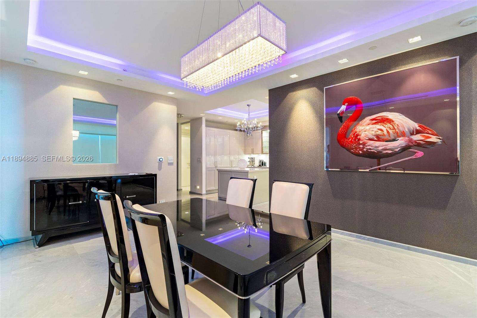 Continuum Unit #2506 | Picture 20