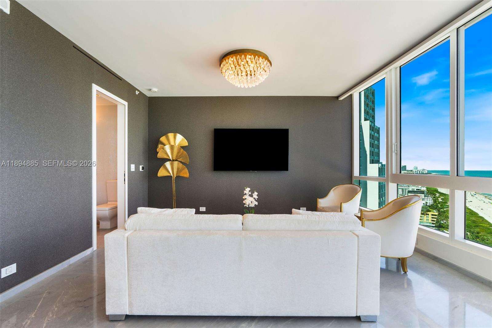 Continuum Unit #2506 | Picture 5