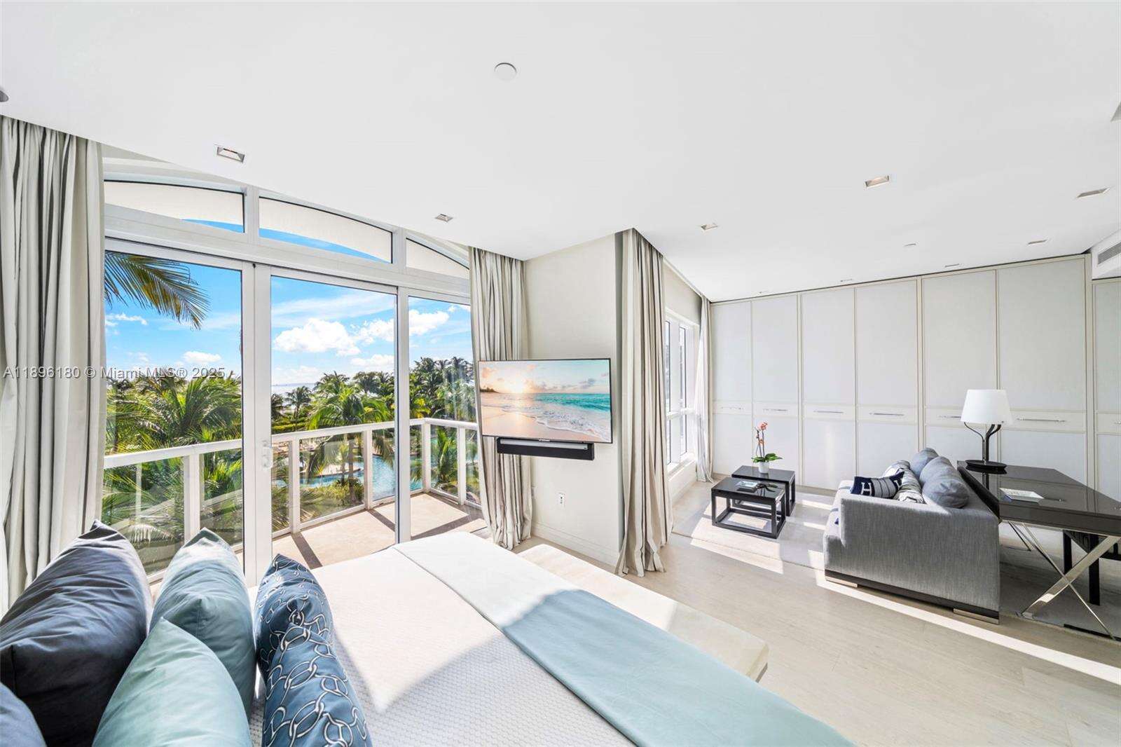 Continuum Unit #TWN7 | Picture 24