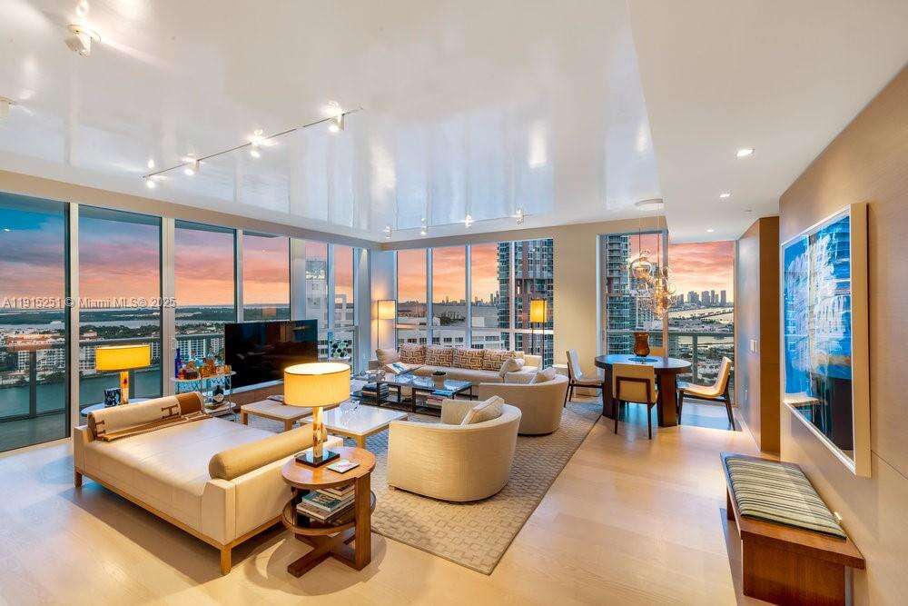 Continuum For Sale | Unit #2703