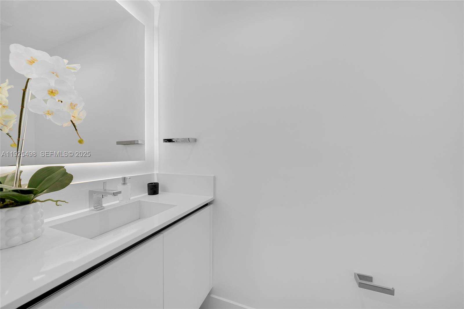 Continuum Unit #TH-13 | Picture 33