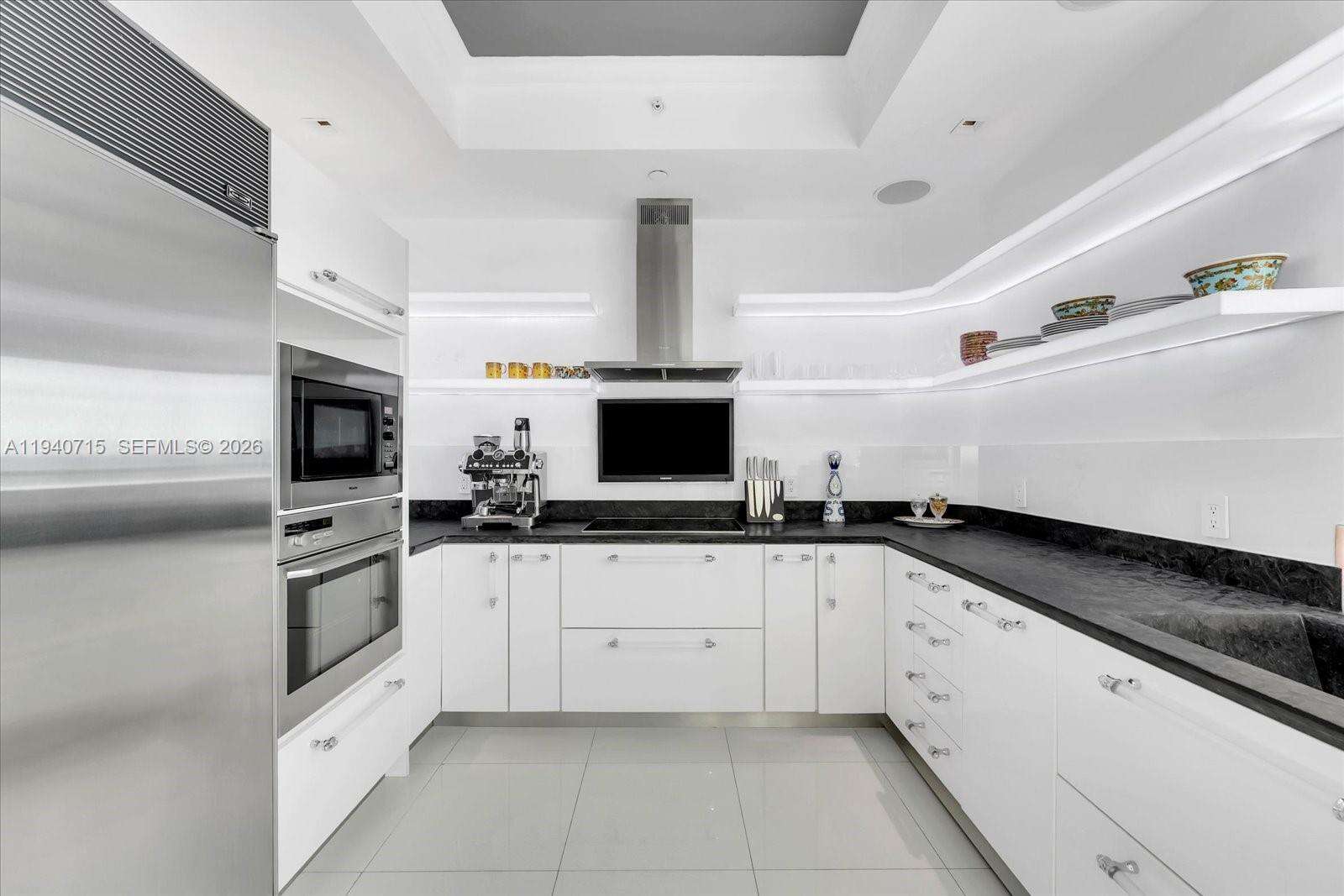 Continuum Unit #3002 | Picture 23