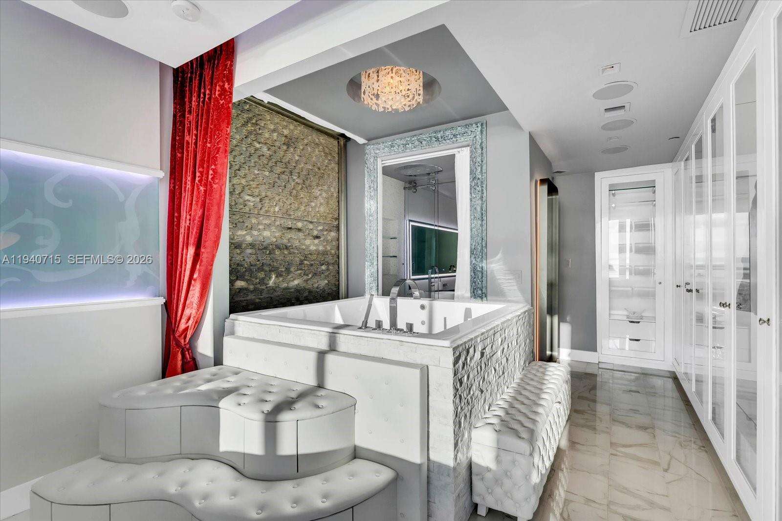 Continuum Unit #3002 | Picture 27