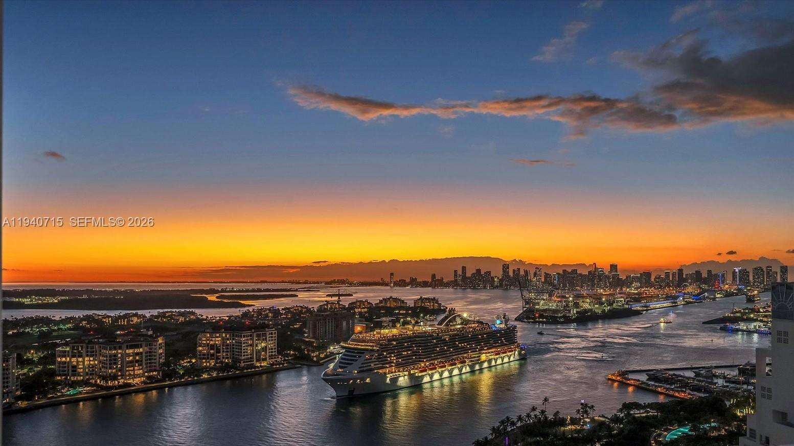 Continuum Unit #3002 | Picture 38