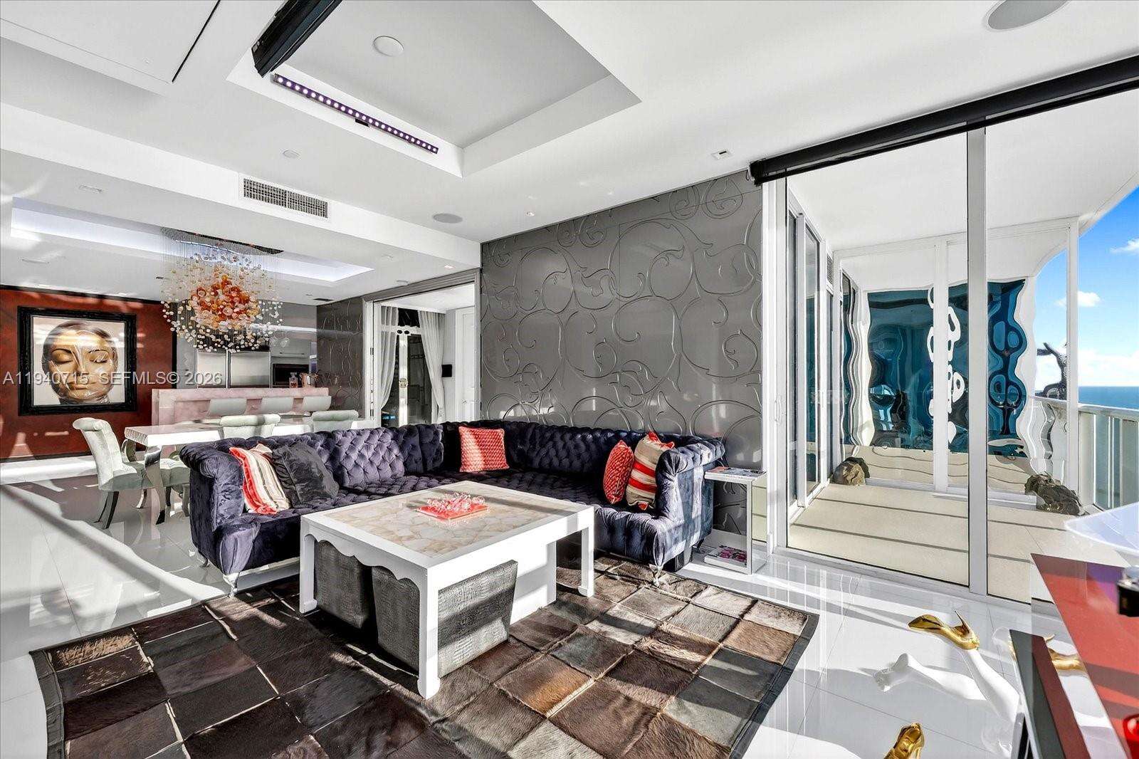 Continuum Unit #3002 | Picture 8