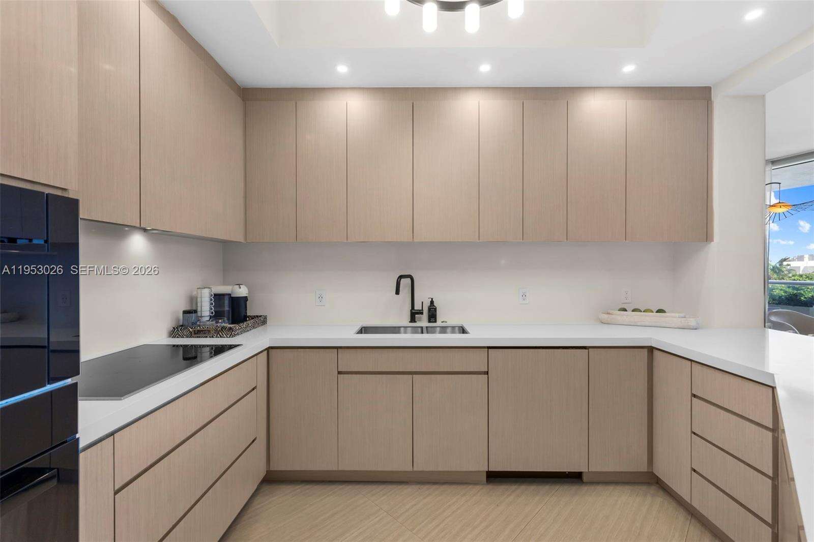 Continuum Unit #509 | Picture 14