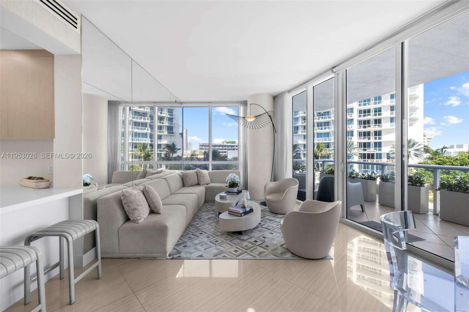 Continuum Unit #509 | Picture 8