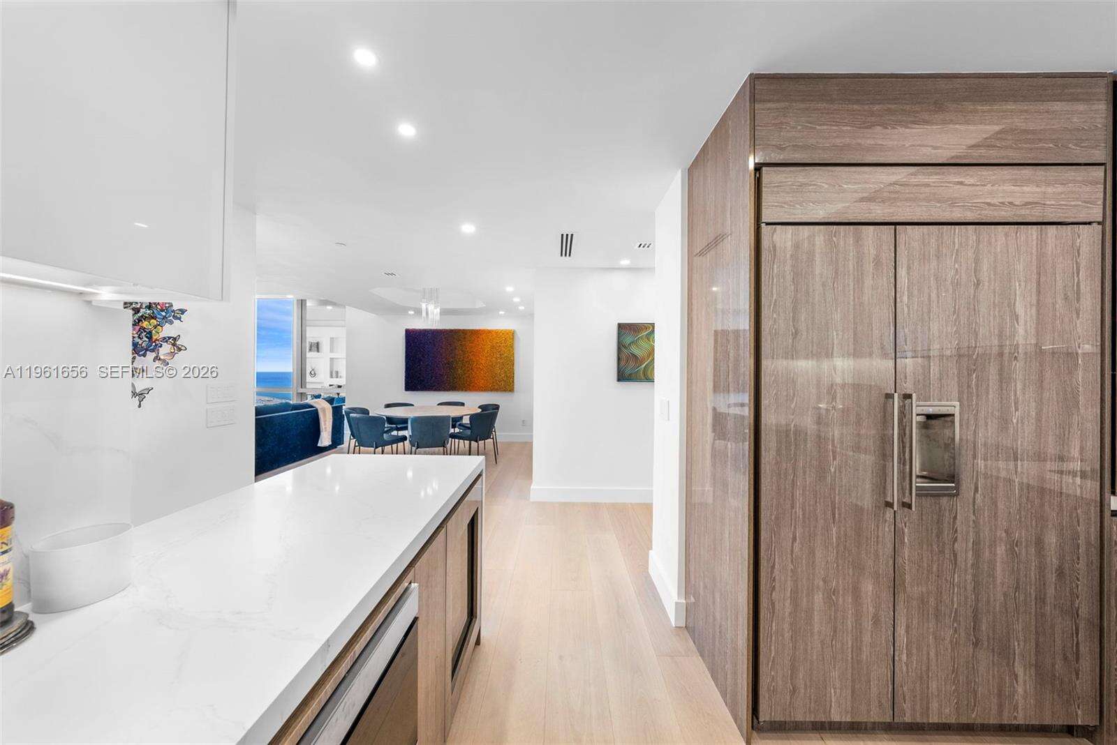 Continuum Unit #1409/10 | Picture 4