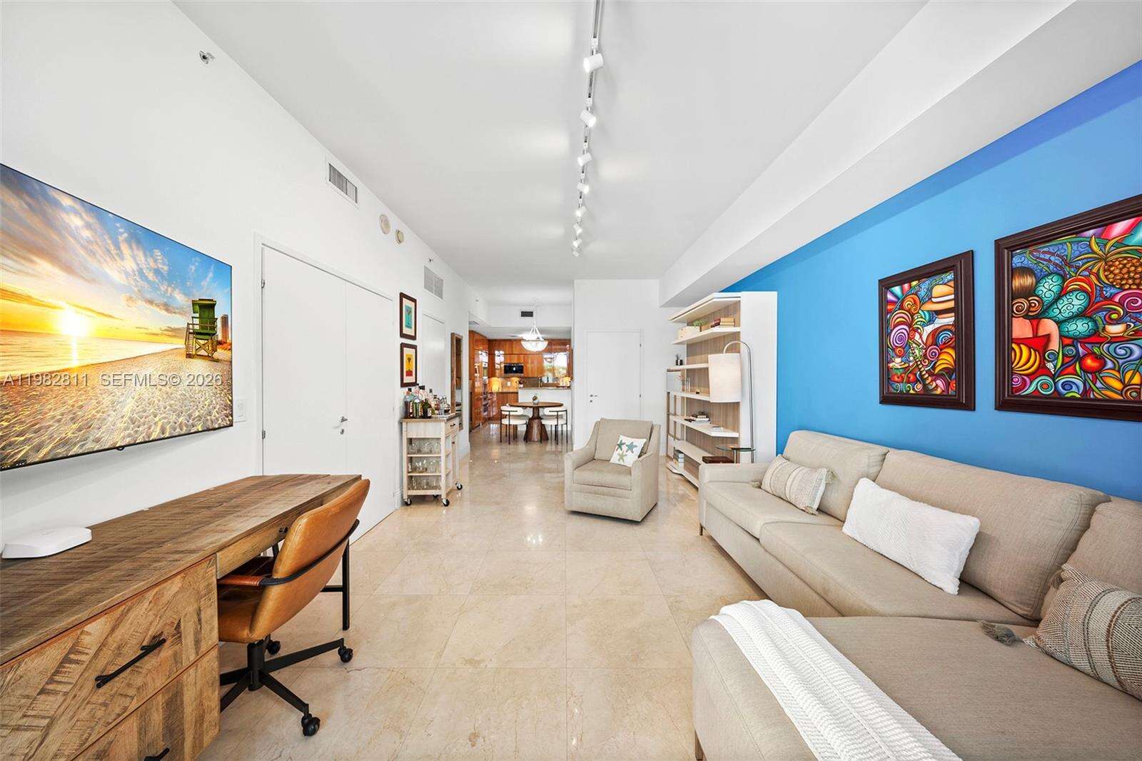 Continuum Unit #509 | Picture 14