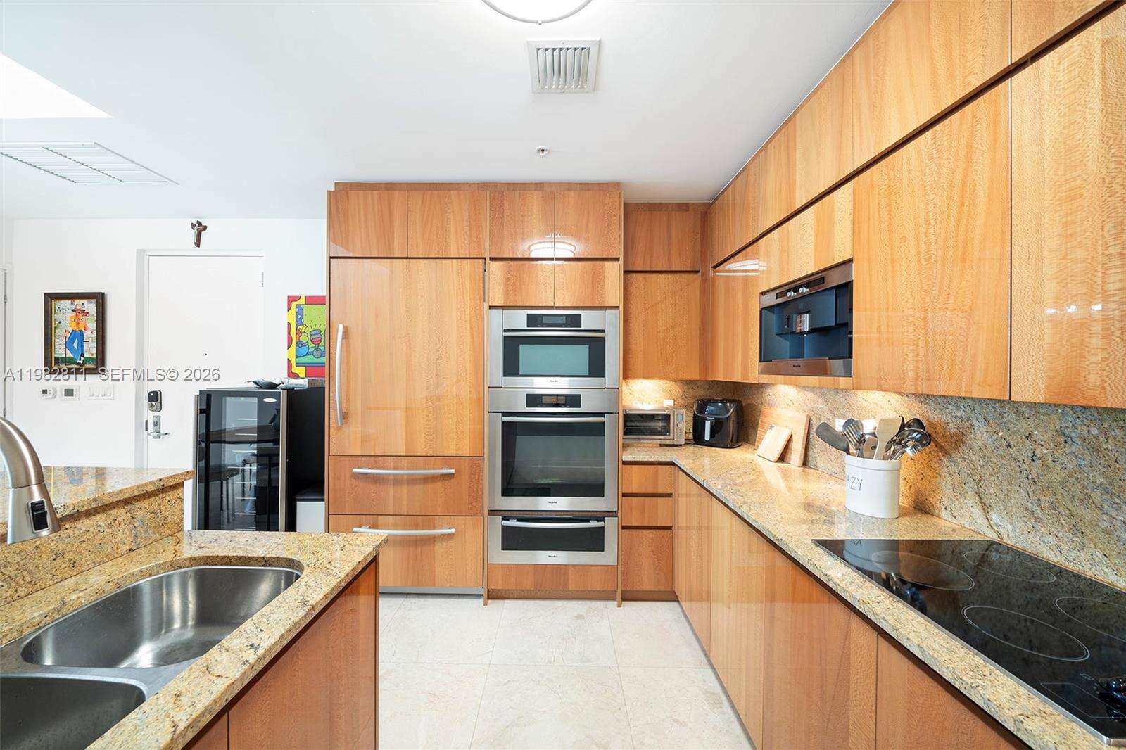 Continuum Unit #509 | Picture 9