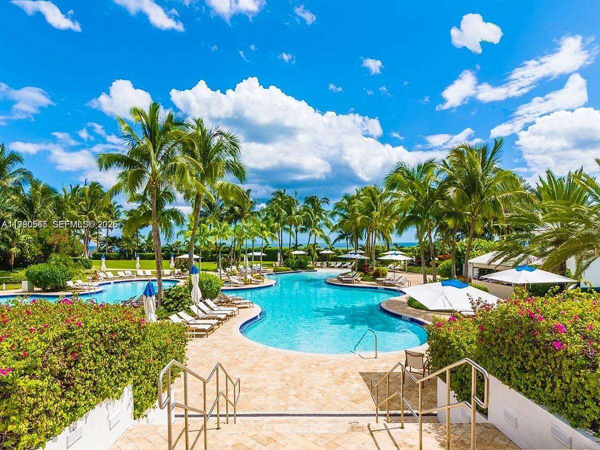 Continuum Unit #504 | Picture 3