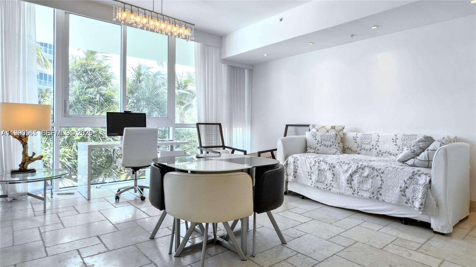 Continuum Unit #504 | Picture 4