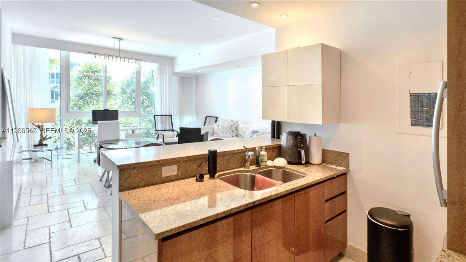 Continuum Unit #504 | Picture 7