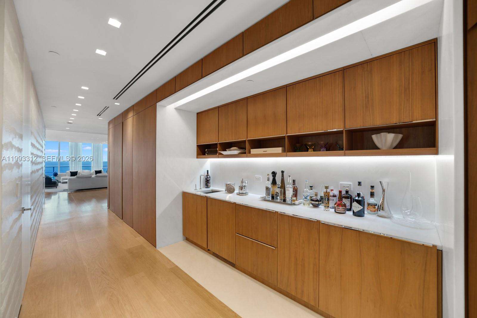 Continuum Unit #1106/07 | Picture 13