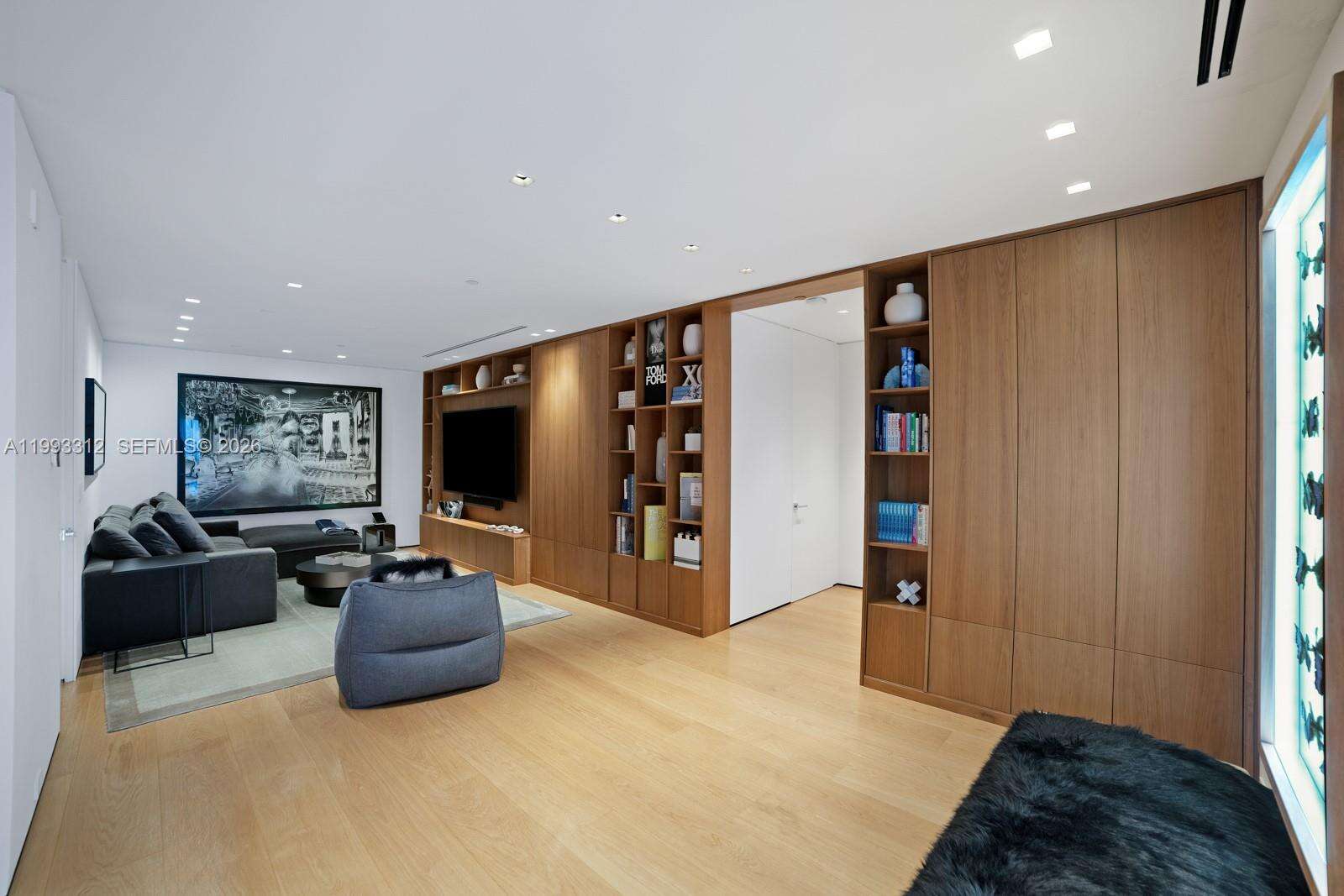 Continuum Unit #1106/07 | Picture 14