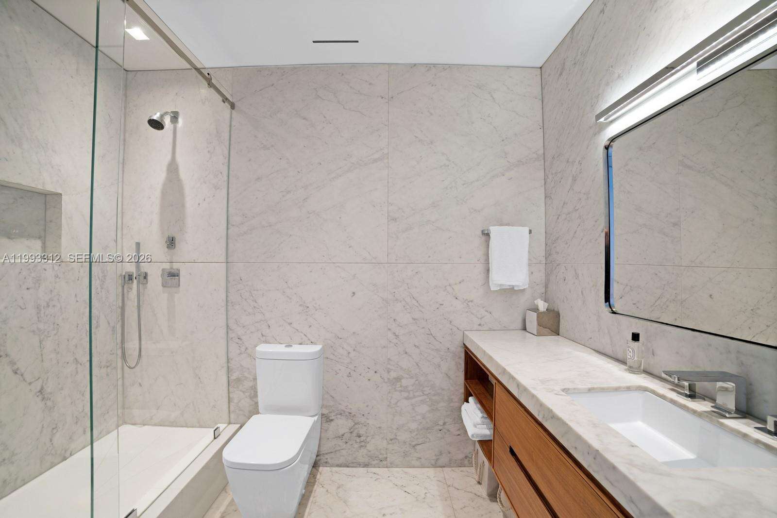 Continuum Unit #1106/07 | Picture 22