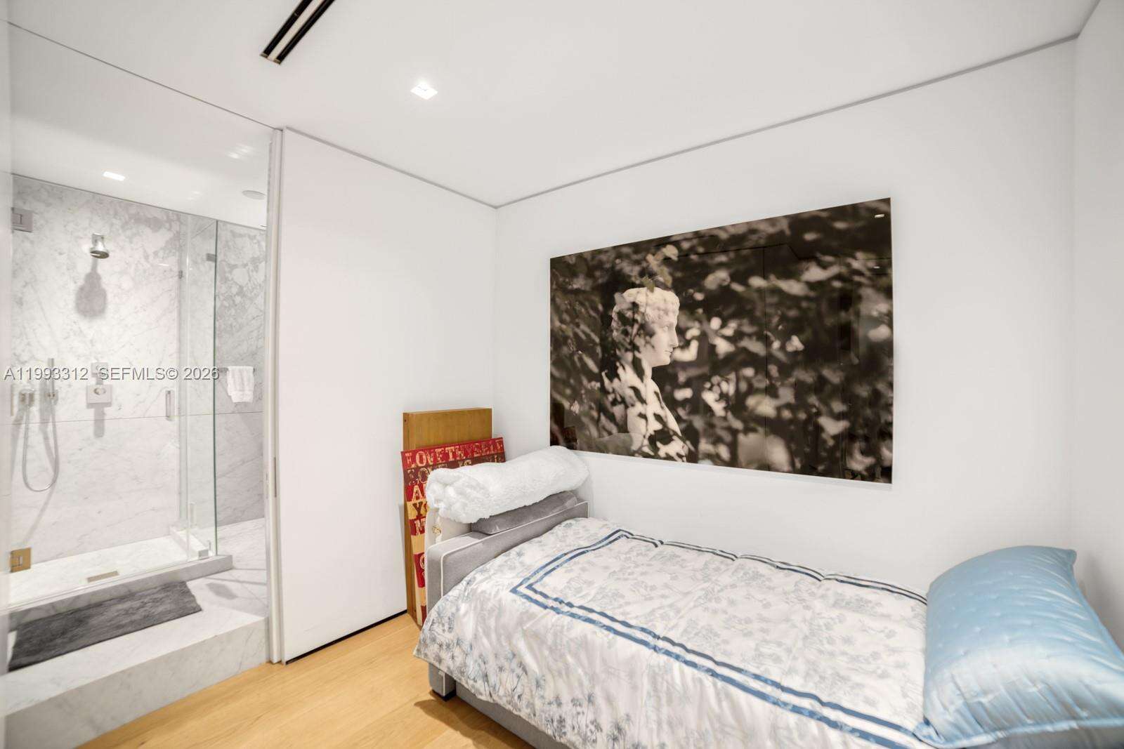 Continuum Unit #1106/07 | Picture 41