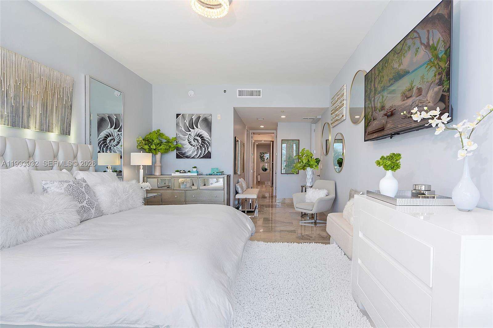 Continuum Unit #506 | Picture 13