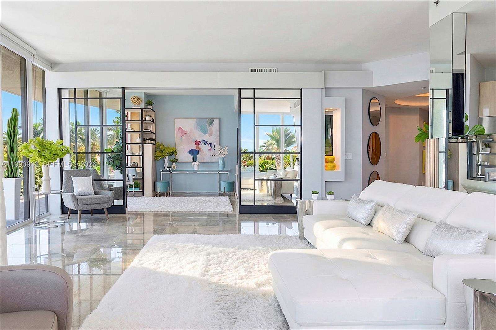 Continuum Unit #506 | Picture 8