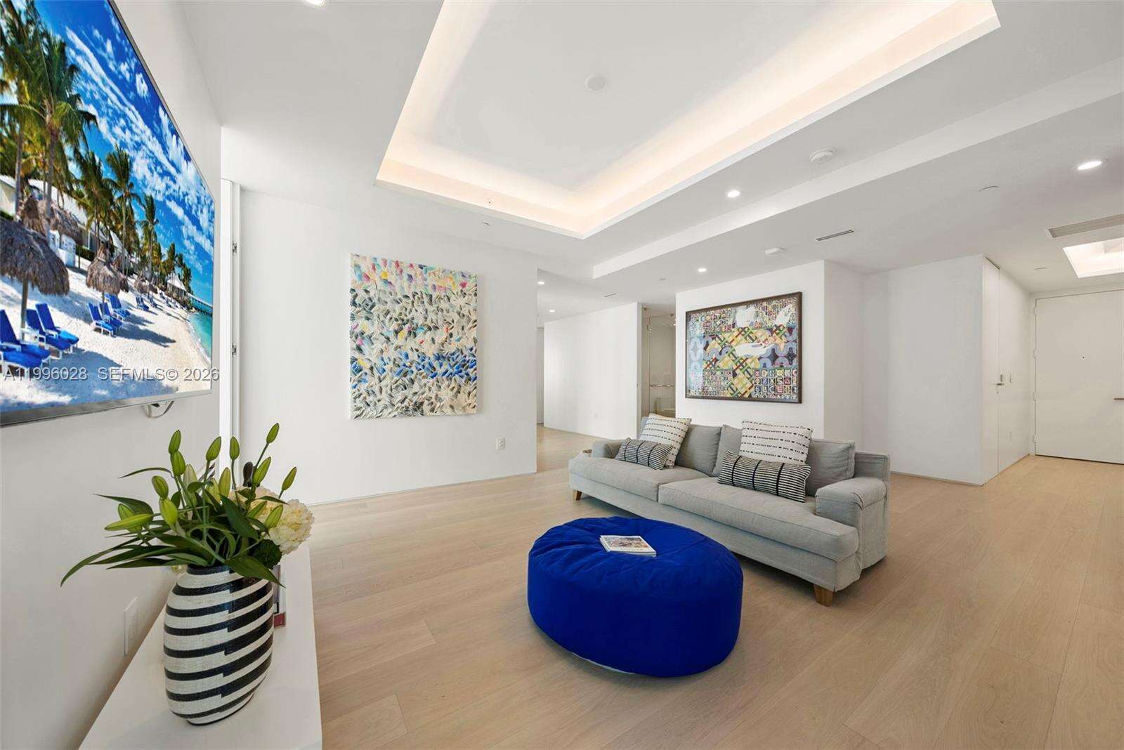 Continuum Unit #1906/07 | Picture 28