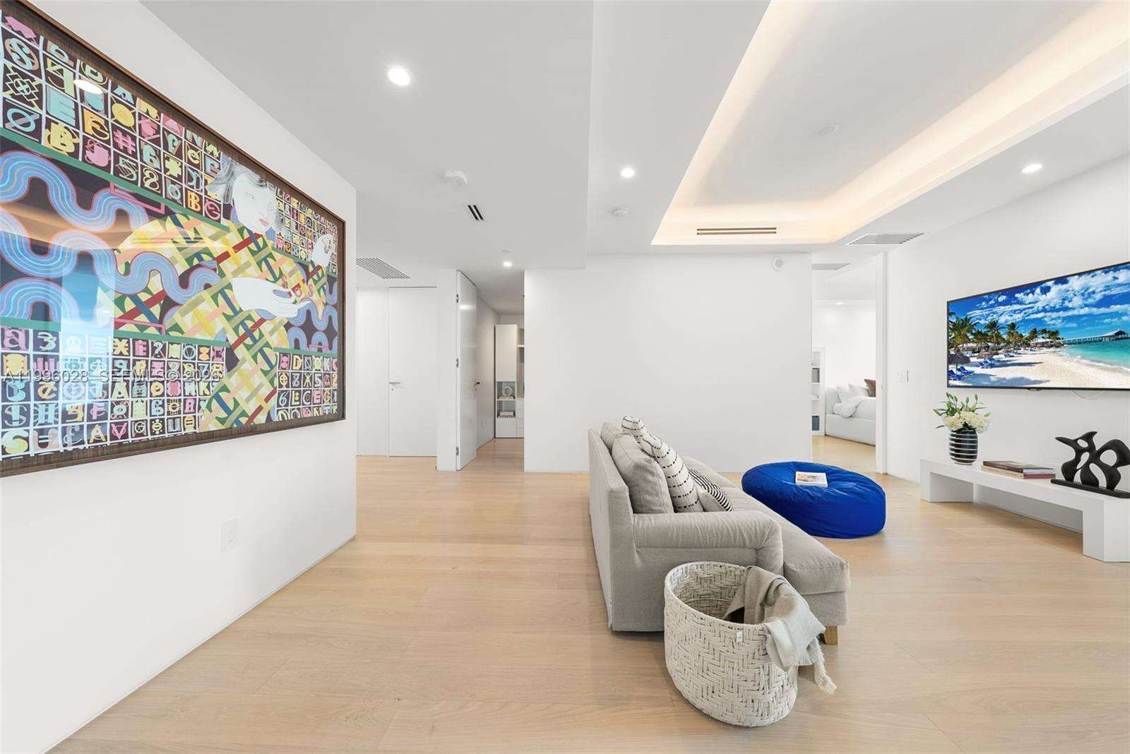 Continuum Unit #1906/07 | Picture 42