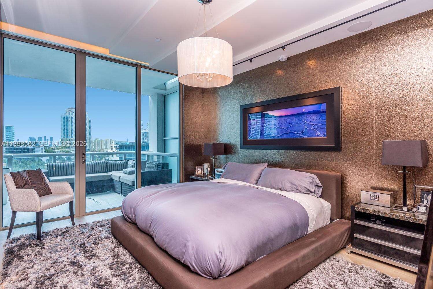 Continuum Unit #905 | Picture 18