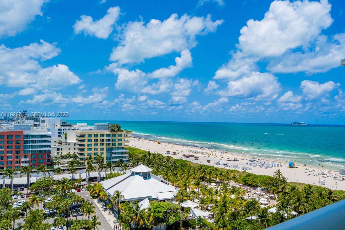 Continuum Unit #1506 | Picture 11