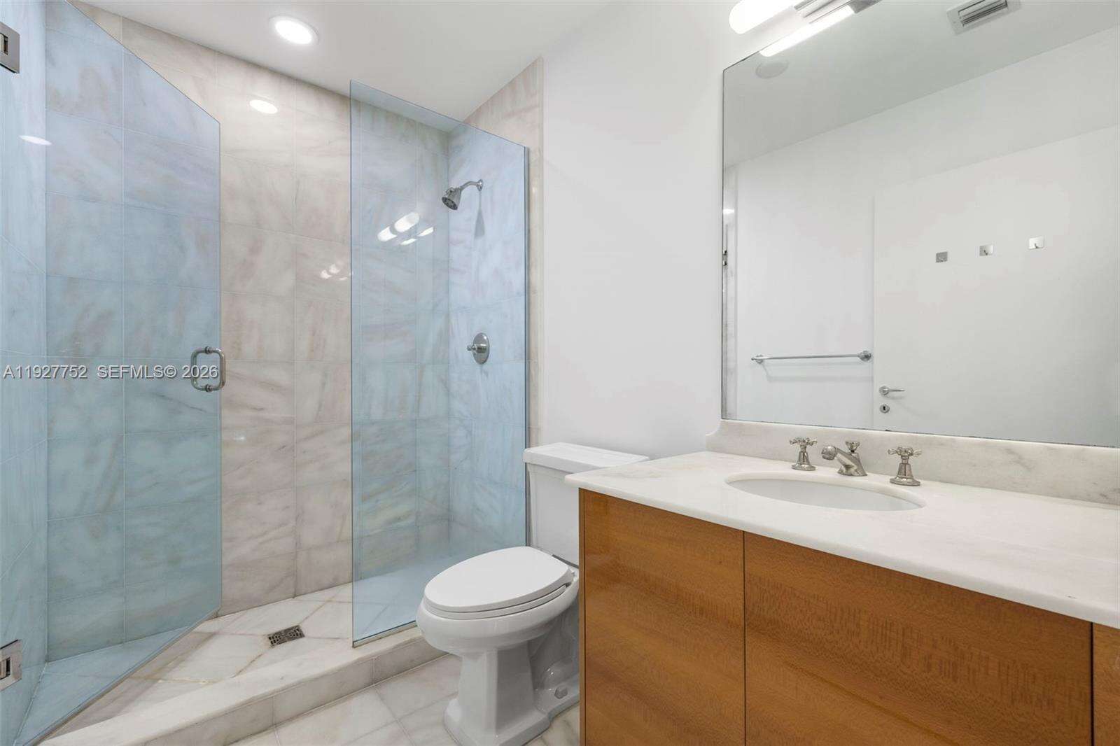 Continuum Unit #1107 | Picture 33