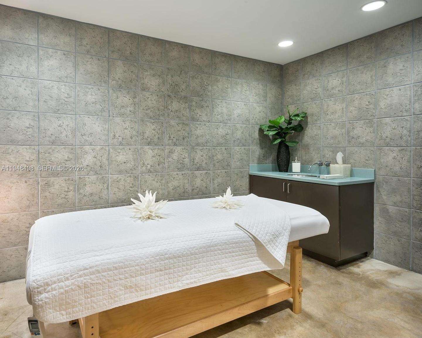 Continuum Unit #TWN2 | Picture 25