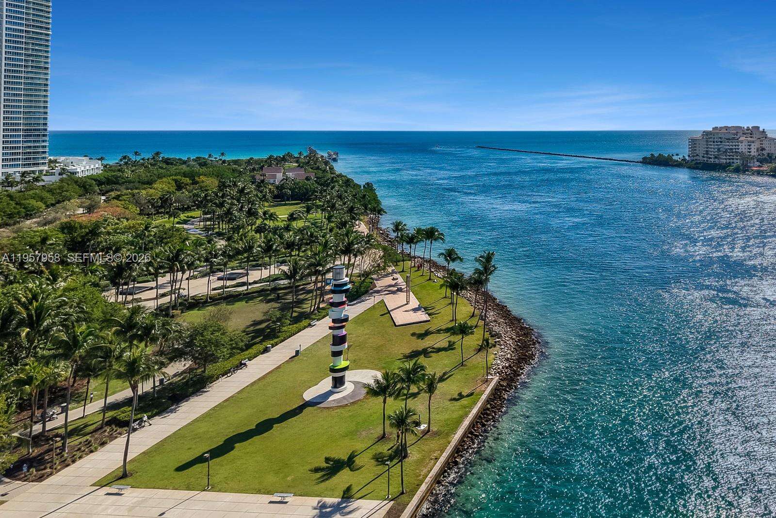 Continuum Unit #3403 | Picture 24