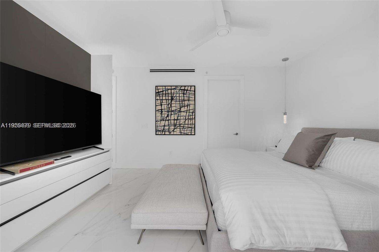 Continuum Unit #TH-13 | Picture 25