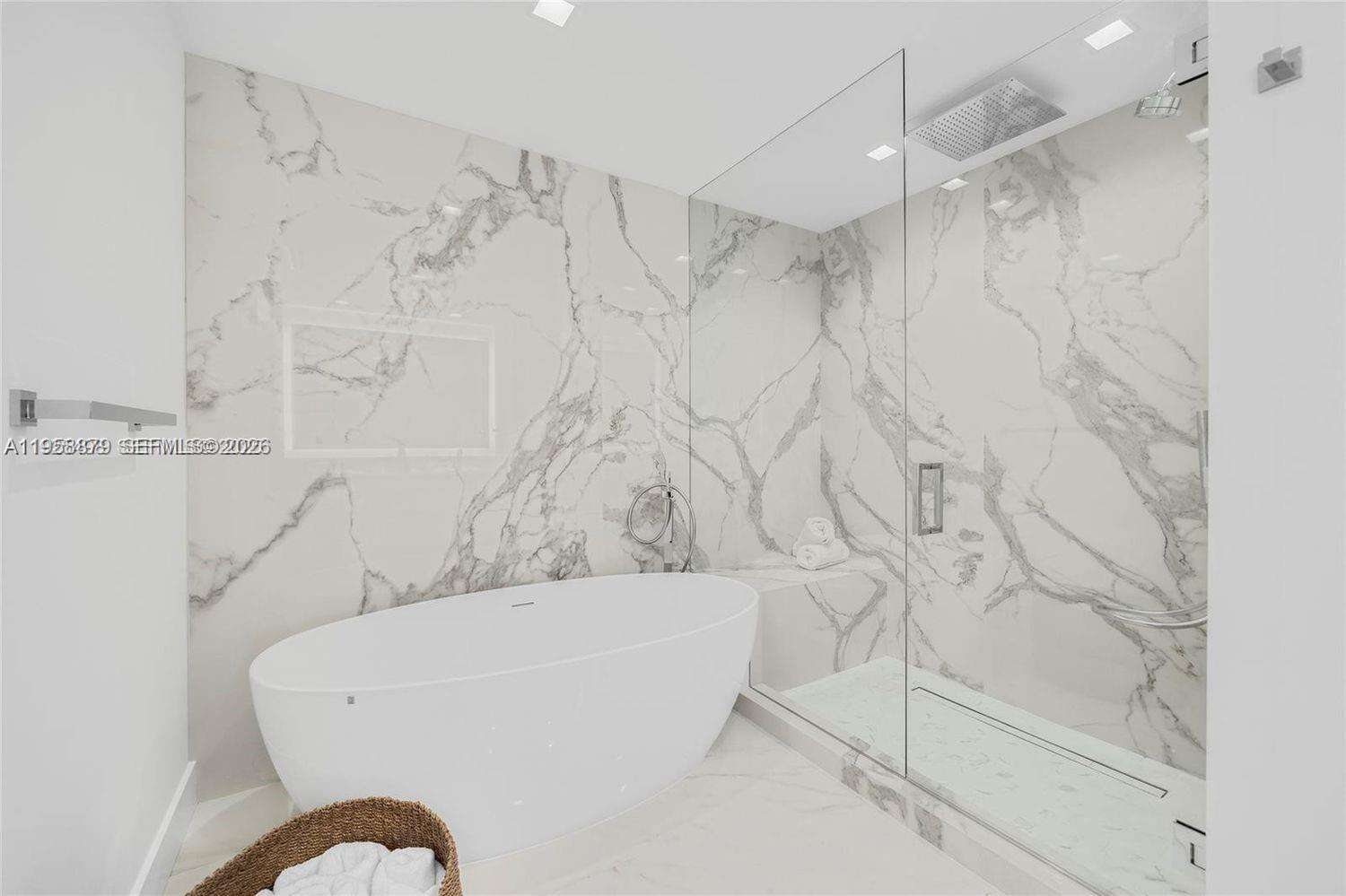 Continuum Unit #TH-13 | Picture 31