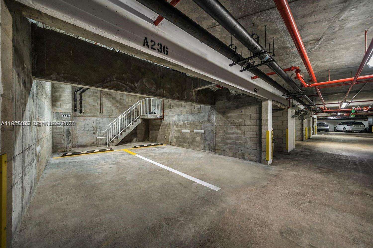 Continuum Unit #TH-13 | Picture 48